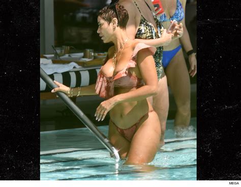 44,095 views, uploaded 5 years ago by anonymous. Hot Bodies | TMZ.com