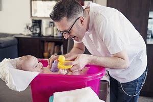 Once your baby has relaxed in the bath, you can also massage. Baby bath time: a 10-step guide | NCT