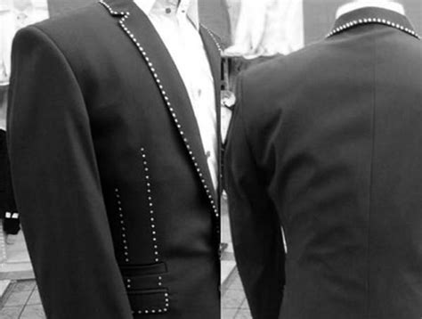 But time is just as important, especially if you're aiming for a men's suit under £500. Top 39 Best Suit Brands For Men - Where To Buy A Suit And ...