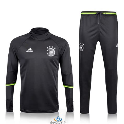 Select from premium allemagne foot images of the highest quality. Official Le Nouveau Survetement de foot Allemagne Gris ...