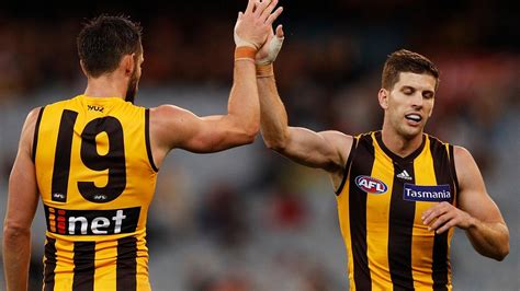 Jul 02, 2021 · shaun burgoyne will become the fifth afl player to play 400 games and has been lauded by the other members of the club. AFL: Alastair Clarkson shuts down Jack Gunston, Luke ...