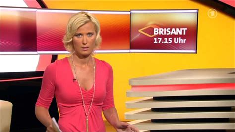 Jun 03, 2021 · jana pareigis wird ab juli 2021 die neue moderatorin der nachrichtensendung heute im zdf. German Babes: Kamilla Senjo Brisant Moderatorin @ German Babes