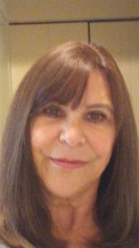 18 of the sexiest shows on tv right now. Secret Star Sessions Elena / Les stars nues : Elena Barolo ...