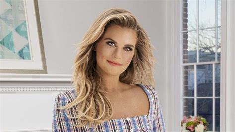 Andy cohen asks madison lecroy from southern charm if she was involved with jay cutler after asking if she saw any of kristin cavallari and austen kroll's adventures on instagram. Madison LeCroy Leakes Texts & Messages from Jay Cutler