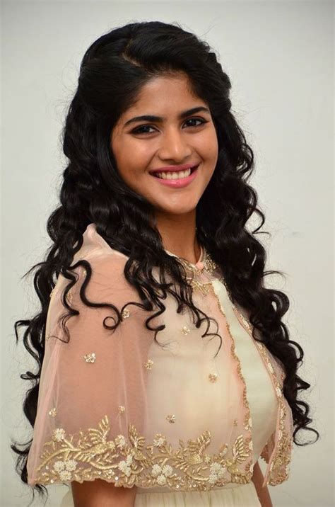Megha akash is a is an upcoming actress known for her role in pettai and vantha rajavathaan varuven. Pin by Promo on Megha Akash | Megha akash, Bun hairstyles for long hair, Beautiful indian actress