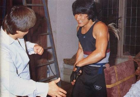 In fact, he's also hurt himself numerous times while attempting stunts, but only one nearly killed him. 「Jackie chan」おしゃれまとめの人気アイデア｜Pinterest｜Marty Rod | ジャッキーチェン ...