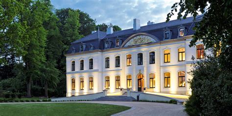 In unmittelbarer nähe der ostsee und ca. Das Luxushotel Weissenhaus an der Ostsee bei onefinemoment ...