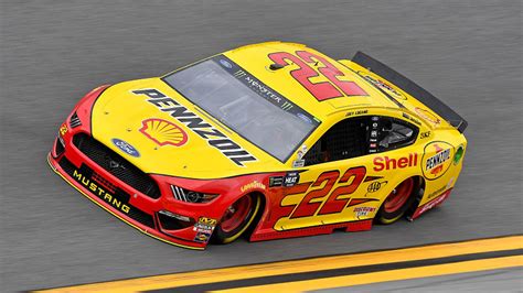 Joey logano will start on the pole alongside kyle busch, with. 2019 NASCAR Live Stream: Watch Coke Zero Sugar 400 From ...