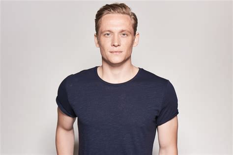 Matthias schweighöfer se narodil ve východním německu ve městě anklam. Matthias Schweighoefer- Fiche Artiste - Artiste interprète ...