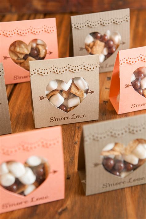 Personalized favors are one of the most popular wedding favors. How to make these adorable S'more Love wedding favors!