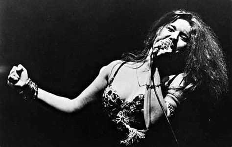 Janis joplin — me and bobby mcgee 04:29. JANIS JOPLIN, 1943 - 1970 - Sílvio Osias