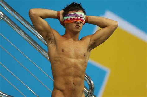 Thomas robert daley is a british diver, television personality, youtube vlogger and an olympic gold medallist. London 2012 Summer Olympic Photos | Tom daley, Olympics ...