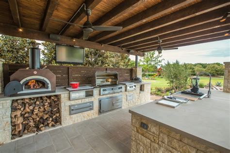 An outdoor kitchen will make your home the life of the party. 30+ Outdoor Kitchen Designs, Ideas | Design Trends ...