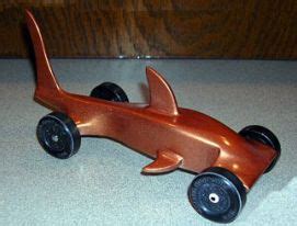 There is a little space between the wheel and the derby car. Pin On Pinewood Derby