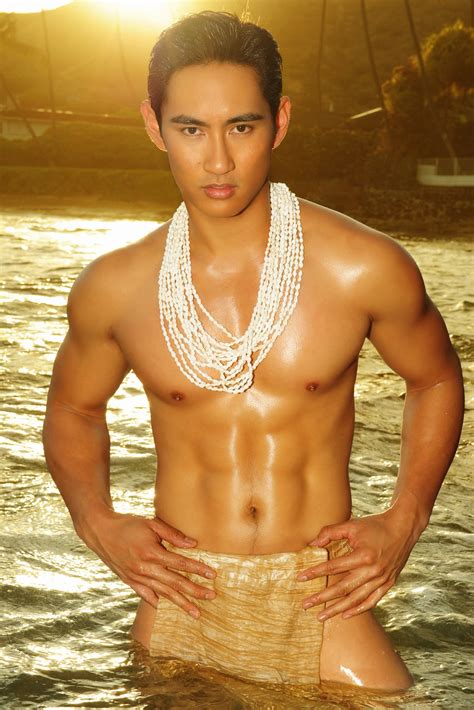 Leo rojas — смотреть в эфире. Meet the bet of Hawaii for Mister Universe Model 2012
