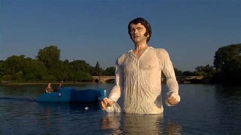 Doesn't 'dripping wet' mean that someone is completely soaked? Huge Statue of Dripping Wet Colin Firth Erected in London ...