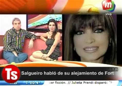 Apenas adriana se sentó en el sillón de los mammones (américa), el conductor la recibió con una inesperada pregunta: Adriana Salgueiro explicó por qué no estará en el programa ...