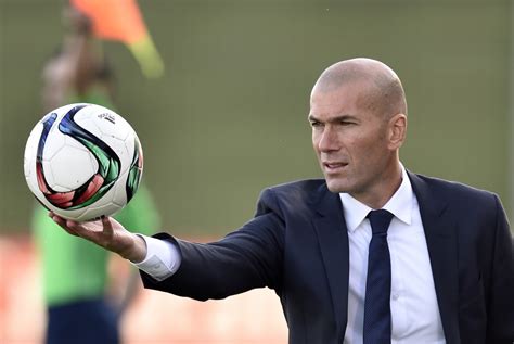 Zinédine zidane ist ein ehemaliger fußballspieler aus франция, (* 23 июня 1972 г. Zidane Has 50 Days to Save Real Madrid | Financial Tribune