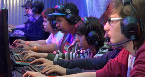 As redes sociais, os jogos, favorecem a construo de um mundo imaginrio. Videojuegos violentos no generan conductas agresivas en ...