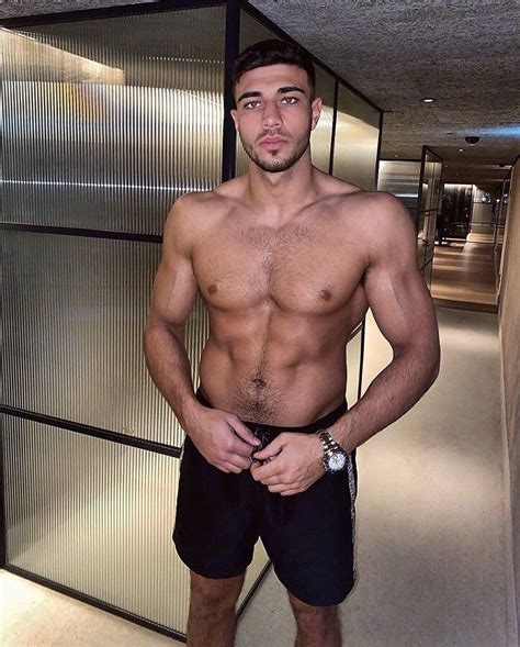 Tommy fury is a renowned british professional boxer. Pin on Body of Work