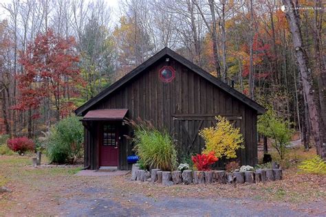 The best way to make the most out of your visit to the adirondacks is to find accommodations that fit your personality. Pet-Friendly Renovated Barn Rental with Hot Tub in ...