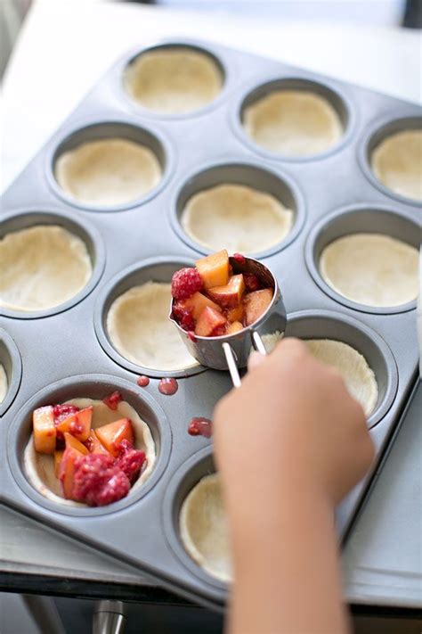 A huge gallery of the cutest thanksgiving treats for kids and adults. COOKING WITH KIDS: MINI PEACH RASPBERRY PIES | Kids cooking recipes, Thanksgiving desserts, Baby ...