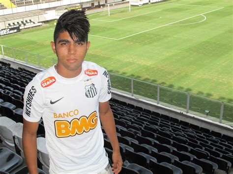 Fluminense, gabigol, gabriel, peixe, santos fc, 12. Promessa do Santos, 'Gabigol' sonha jogar Sul-Americano ...