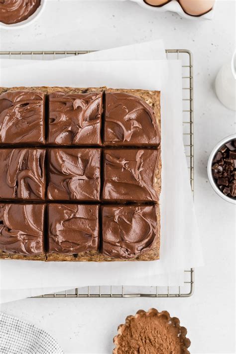 Take it out too early and position a rack in the middle of the oven and heat the oven to 350°f. Chocolate Frosted Banana Walnut Cake - Browned Butter Blondie