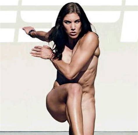 Still married to her husband jerramy stevens? Biografie: Hope Solo über Sex und ihren kriminellen Vater ...