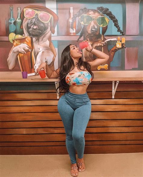 Fiorella zelaya best compilation 3 misssperu. Fiorella Zelaya : Pin On Curvy Girl Fashion - We've ...