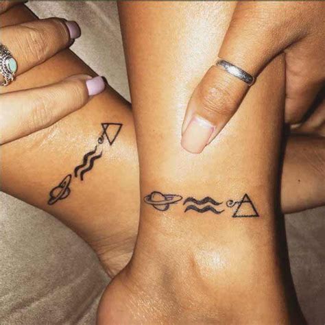 Now it's time to see the tattoo your sign should get as a back tattoo. 50 Best Aquarius Zodiac Sign Tattoos ideas - Hike n Dip ...