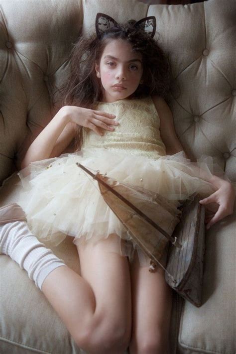 Teen model video downloads : Surreal kids fashion photo story by Cleo Sullivan - Mensen ...