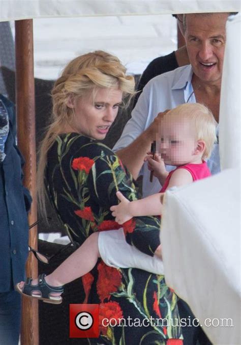 They have a son called alfred. Lara Stone 2021: Husband, net worth, tattoos, smoking ...