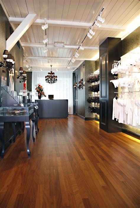 Marlies Dekkers Store | Utrecht | Shop interior design ...