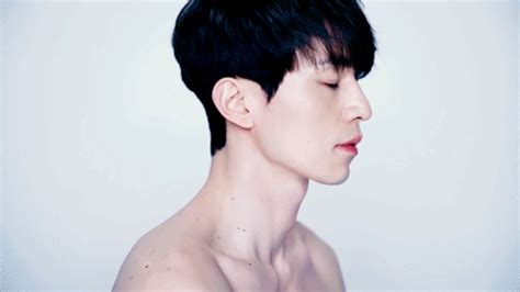 Những hình ảnh mới đây của lee dong wook gây chú ý trên mạng. gifs:dongwook | Tumblr