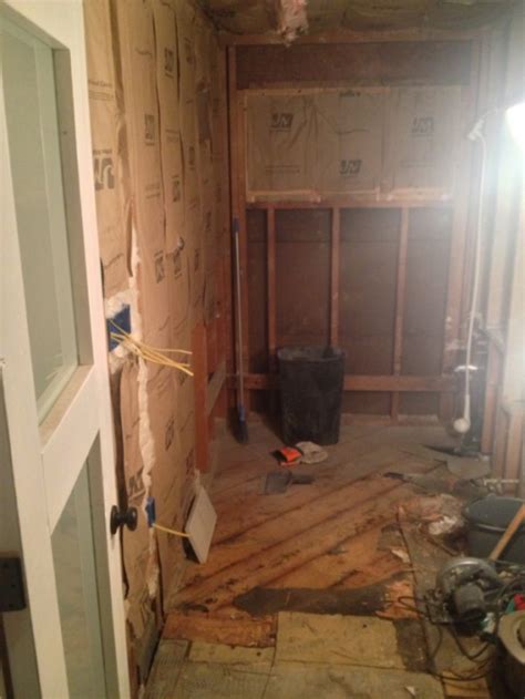 I'm going to lay a tile floor in the bathroom. Bathroom Subfloor - Flooring - DIY Chatroom Home Improvement Forum