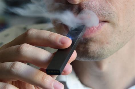 Juul Weighs Bankruptcy, Asks Court To Block FDA Ban: Report & More 