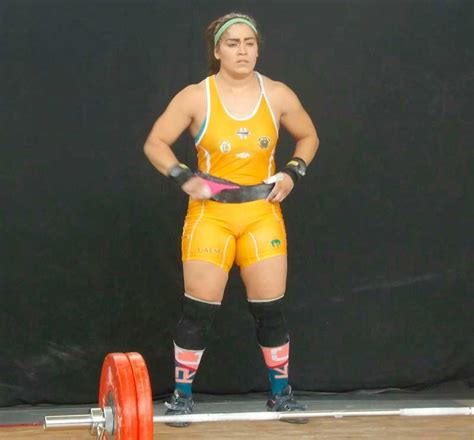 Aremi fuentes da tercer bronce a méxico en halterofilia en tokyo 2020. Explota atleta Aremi Fuentes contra burocracia ...