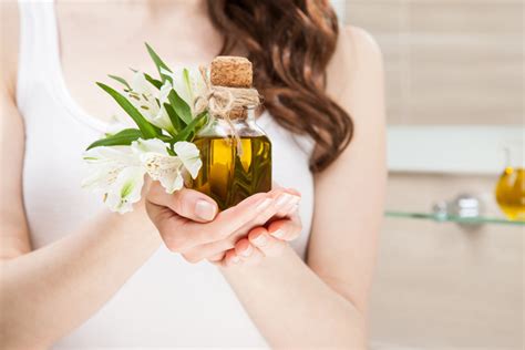 In this treatment hair fall is treated from the root cause and strengthens the hair scalps. 15 Perfect Ayurveda Treatment For Hair Loss