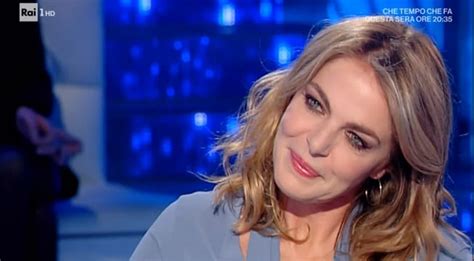 Claudia gerini fa licenziare andrea preti? Claudia Gerini: il ricordo di Franco Califano e l'amore ...