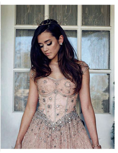 Her mother is of german and native american descent and her father is. Megan Nicole - HawtCelebs