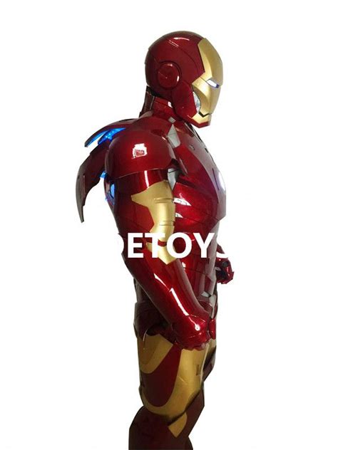 There are companies that will hire out suits of armour, cannon, catapults cast iron candelabrae etc to. Iron Man Suit MK3 Iron Man Cosplay | Iron man cosplay ...