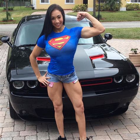 Valerie gillies kindig customs instagram. Yesenia Perez | Beauty Muscle