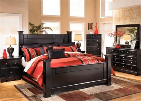Chamberlain court bedroom set by liberty furniture. Model 271 Ashley Shay Polster Bedroom Set - BR Furniture ...