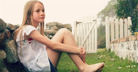 Here are the top 10 best apps for tween girls selected by olivia rosen, age 12. How To Teach Your Tween Daughter About Puberty (and the ...