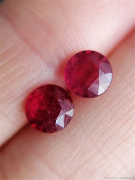 The word ruby comes from ruber, latin for red. Рубин натуральный (круг) - купить на Ярмарке Мастеров ...