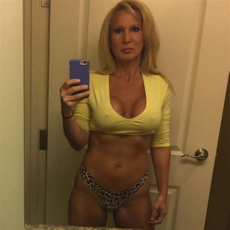 Sign up for these top dating sites or apps, start chatting and maximize your chances of meeting your perfect match. Pin on Matured just right 2