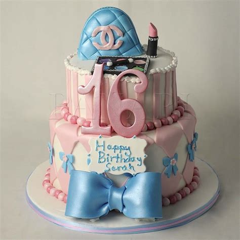 The most common guy birthday cake material is paper. 16th Birthday cakes http://birthday-cake-pictures.com/top-16th-birthday-cakes-for-boys-girls-and ...