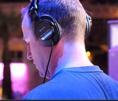 The brand that he takes is cbdmd (use coupon code: Headphones that Joe Rogan and DJ Sasha use - Gadget Briefs