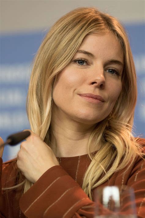 Stream the lost city of z now on amazon prime video. Sienna Miller - The Lost City Of Z Press Conference ...